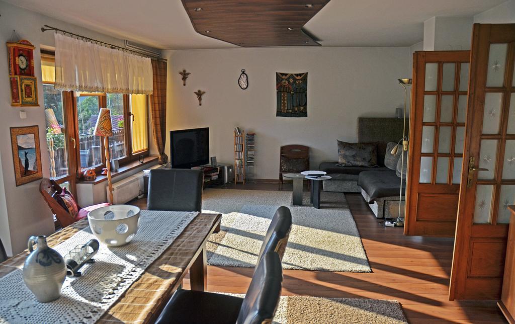 Willa Karolinka Stroza - Pet Friendly Myslenice Exterior photo