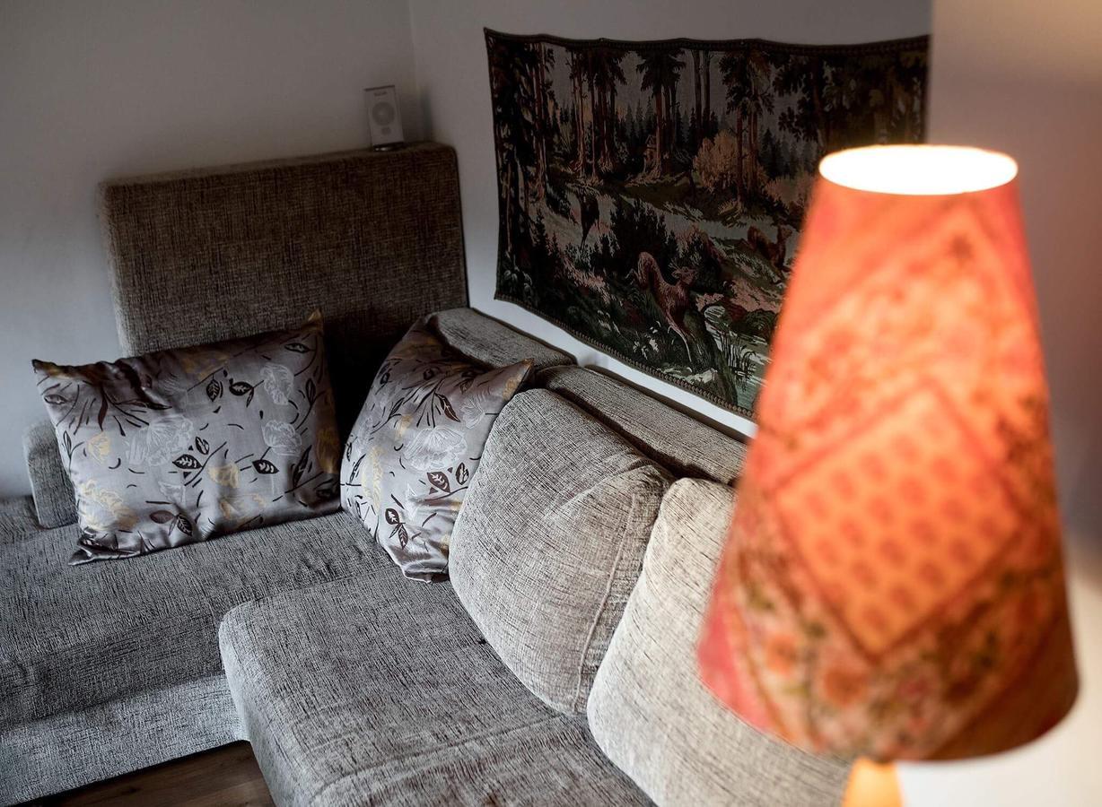 Willa Karolinka Stroza - Pet Friendly Myslenice Exterior photo